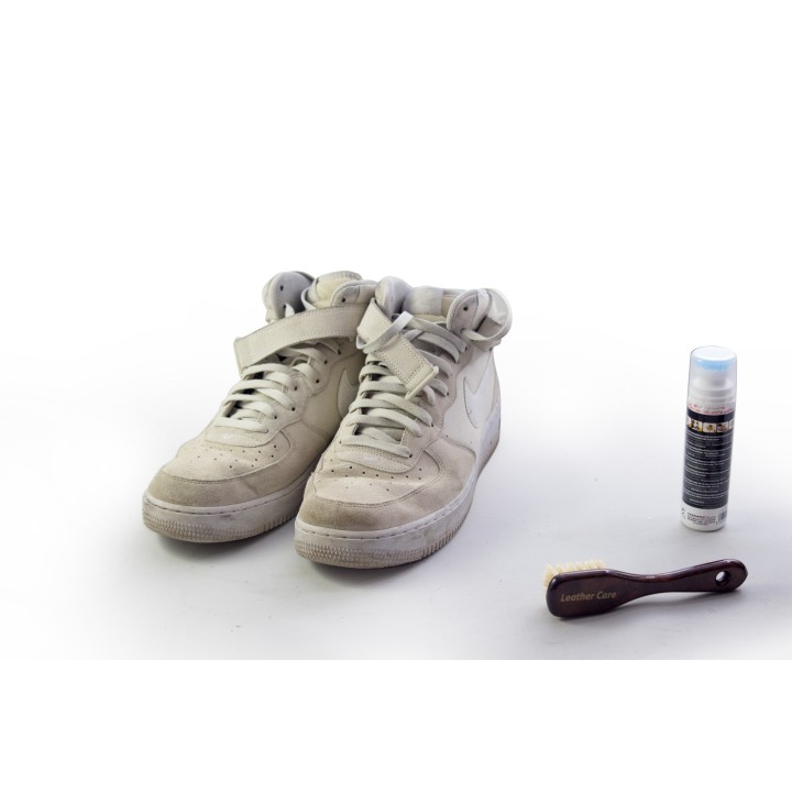 TARRAGO Nubuck Suede Cleaner - Płyn do czyszczenia nubuku i zamszu 75ml
