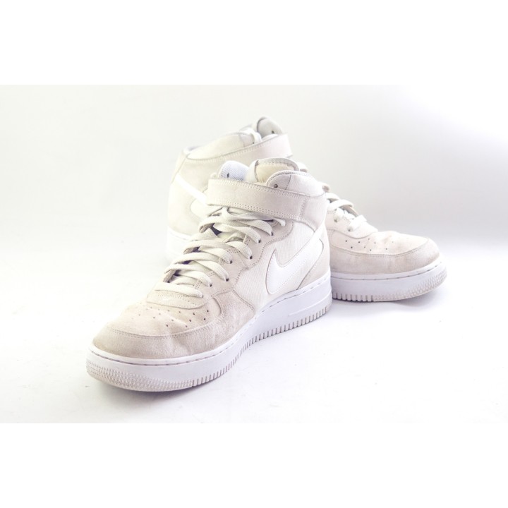 TARRAGO Nubuck Suede Cleaner - Płyn do czyszczenia nubuku i zamszu 75ml